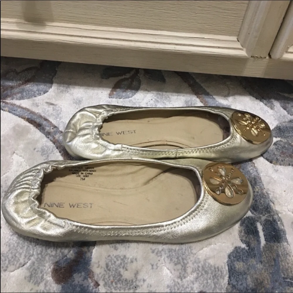 Nine west flats